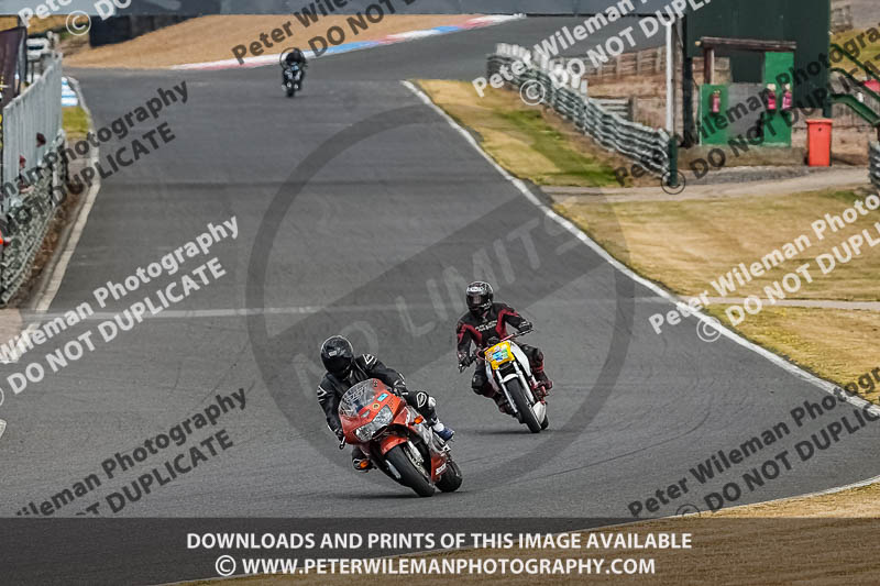 enduro digital images;event digital images;eventdigitalimages;mallory park;mallory park photographs;mallory park trackday;mallory park trackday photographs;no limits trackdays;peter wileman photography;racing digital images;trackday digital images;trackday photos